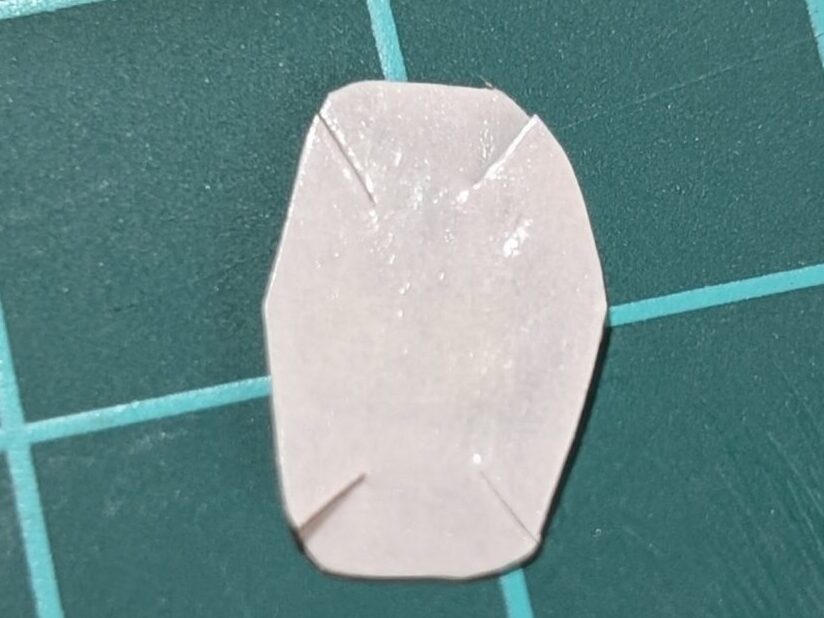 作ったシールに切り込み