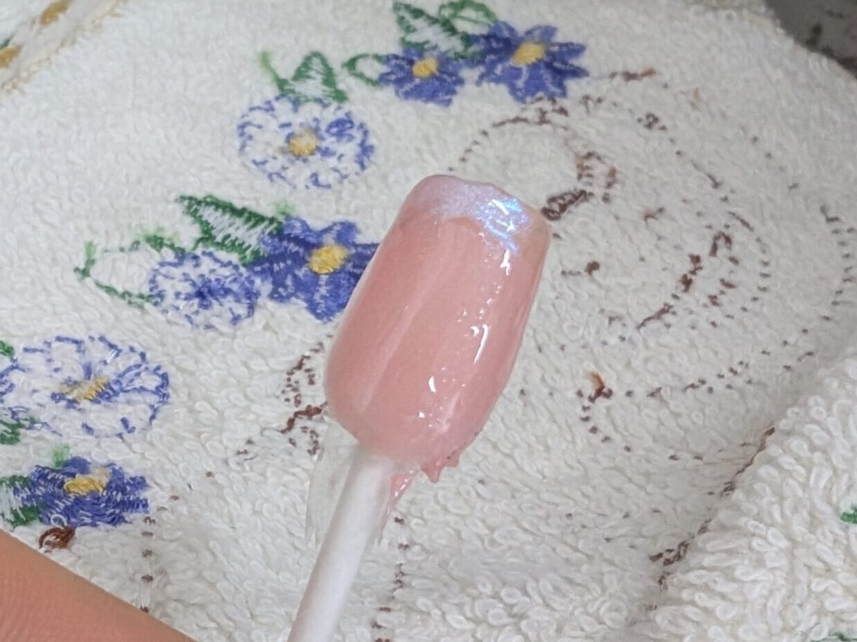 オーロラフレンチネイル